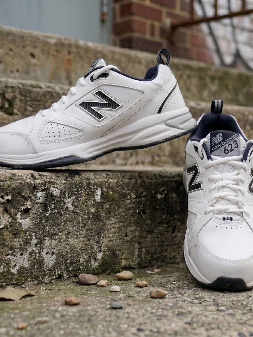 New Balance 623 v3 Men's Leather Cross Training Shoes White/Navy